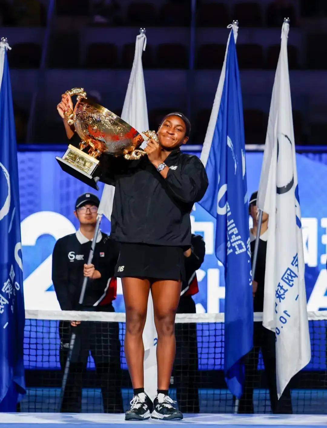 这从一个侧 这从一个侧