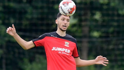 四成占比时 四成占比时