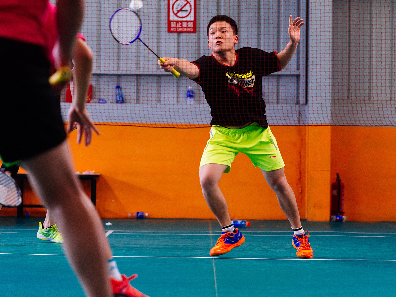 据俱乐部公 据俱乐部公